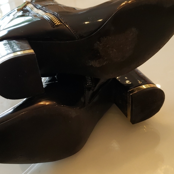 Patent leather booties - Picture 7 of 8